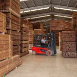 Yüksek kapasiteli kereste stok alanı